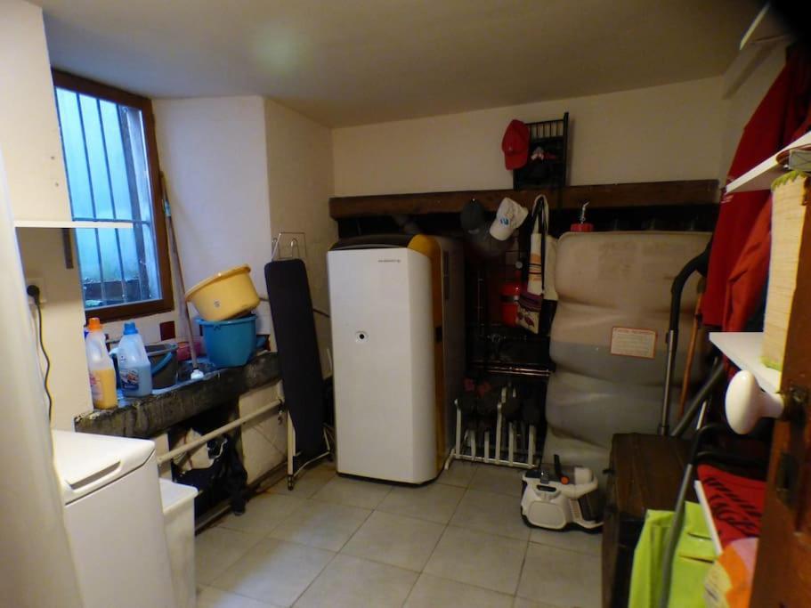 Maison Familiale Pour 8 Saint-Aventin Extérieur photo
